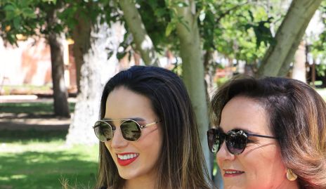  Sandra Villalobos, Sandra Estúa.