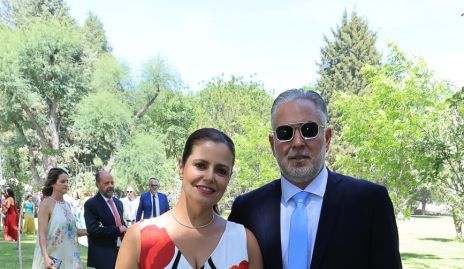   Begoña López y Alexander Sharp.
