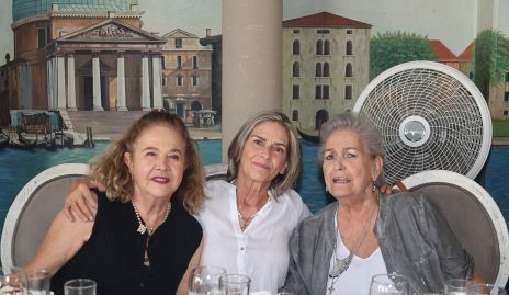  Luz Elena Aguirre, Maru Borbolla y Marcela Borbolla.