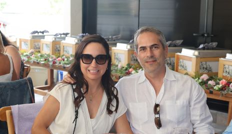  Cynthia Alcalde y Alejandro Bretzfelder, papás de Sarah.