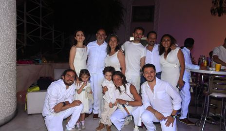  Benjamín Jiménez con su familia.