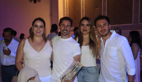  Adriana,  Benjamín Jiménez Gallegos, Sammy y Gerardo Cabrero.