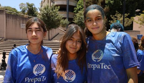  Melanie Martínez, Andrea Juárez y Marcia Alessandra.