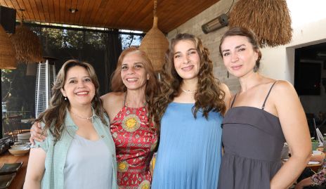  Tere Córdoba, Silvia Gaviño, Vero Pérez y Griselda.