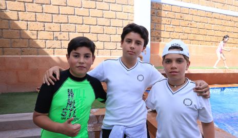 Fer Rojo, Jorge Torres y César.