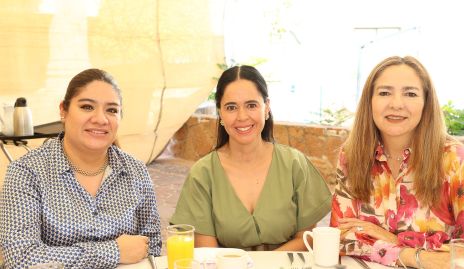  Jessica Santillán, Alejandra Martínez y Sandra Matar.