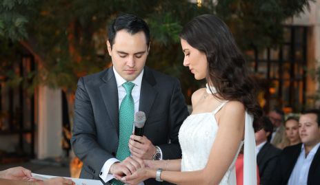  Santiago Rodríguez y Paola Ruiz.