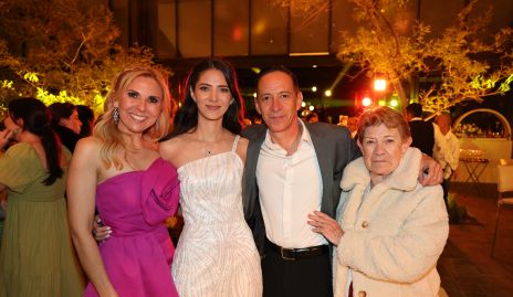  Karina Rodríguez, Paola Ruiz, Armando Ruiz y Lourdes.