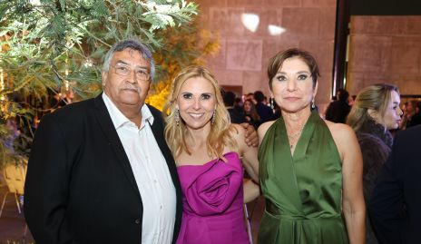  Alan Sánchez, Karina y Pilar Rodríguez.