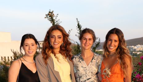  Montse Del Valle, Berenice Hinojosa, Inés García y Ana Paula López.