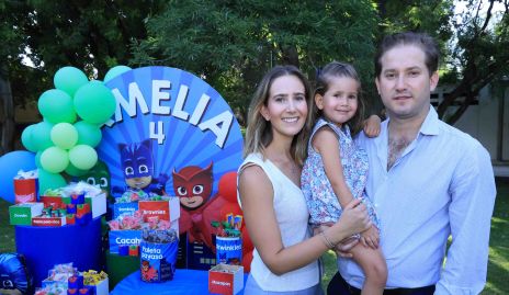  Lucía, Amelia y Pablo.