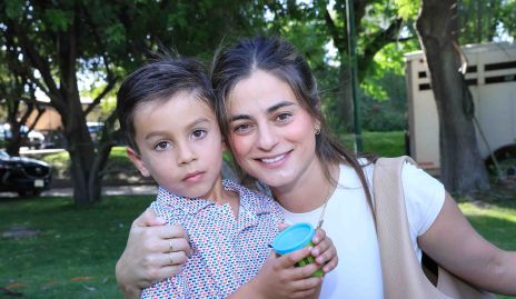  Emilio Torres y Verónica Romero.