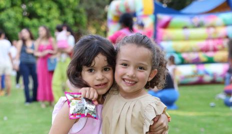  Elena Quesada y Loretta Mendizábal.