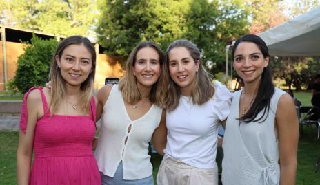  Elizabeth Treviño, Lucía Martin Alba, Mónica Torres y Sofía Álvarez.