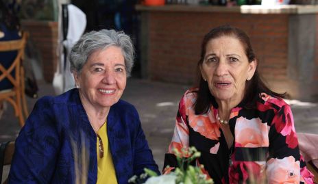  Tere y Martha Alcalde.