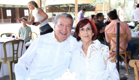  Miguel Ángel Rangel y María Isabel Villaseñor.