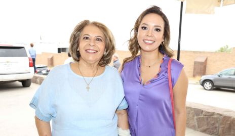  Mariana Gómez y Alma Emilia Zavala.