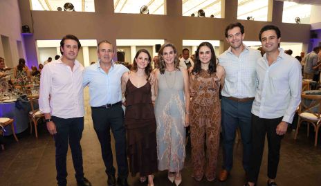  José Manuel Díaz Infante, Gerardo Valle, Daniela Valle, Rocío Gallegos, Paulina Valle, Carlos Esparza y Gerardo Valle.
