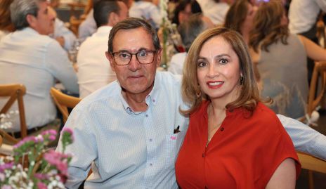  Pelón Valle y Liz Aradillas.