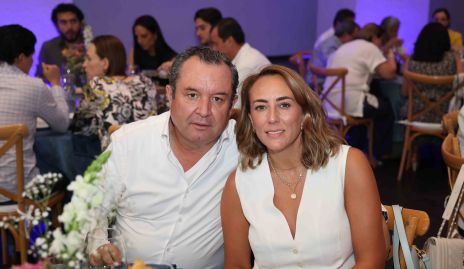  Humberto Abaroa y Sandra Salgado.