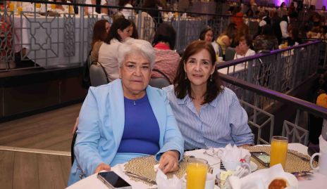  Ma. Guadalupe Sanchez y Nuria Martinez.