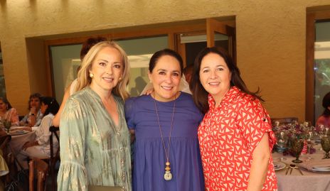  Claudia del Pozo, Laura Rodríguez y Claudia Álvarez.