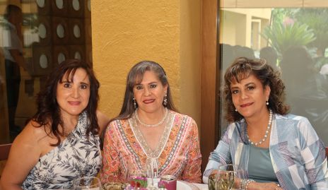  Blanca Macías, Delia Villarreal e Isabel Dimas.