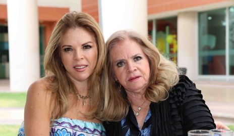  Patricia y María Concepción Ortiz.