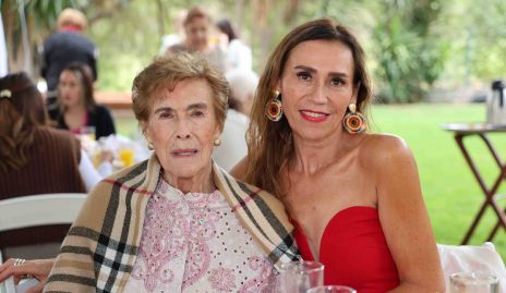  Eréndira Díaz de León y Kysta Alvarado.