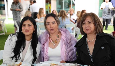  Yael García, Karen Corona y Ruth Cervantes.