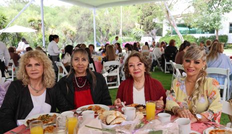  Velia Hervert, Luz Elena Franco, Marthis Guerra y Mari Fer Méndez.