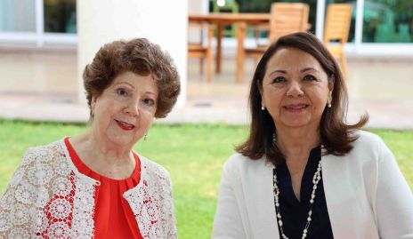 Beatriz Muñoz y Rosi Martínez.