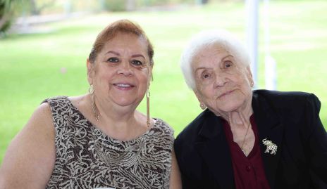  María y Mercedes Mora.