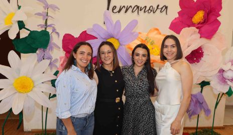  Marisol, Lourdes, Jazmín y Zukey.