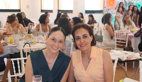  Verónica Mendoza y Aleluya López.