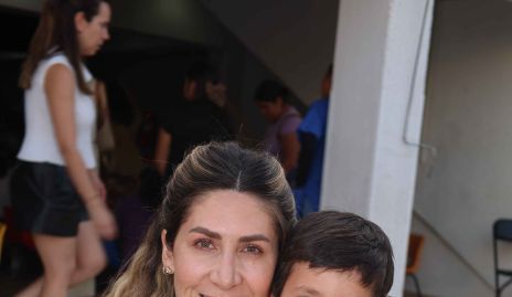  Martha de la Rosa y Lorenzo.