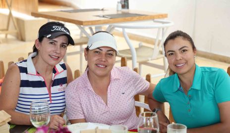  Alma Rosa Méndez, Libet Olivas y Alessia Mendoza.