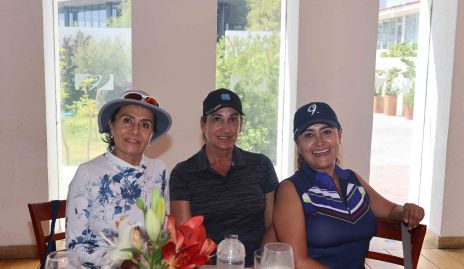  Paty Gonzalez, Blanca Gonzalez y Paty Lara.