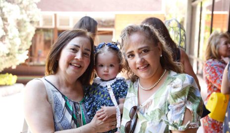  Silvia Tamez, Marina y Gabriela Aguilar.