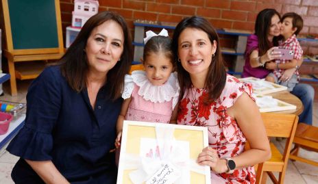  Tete, Isabela y Polet.