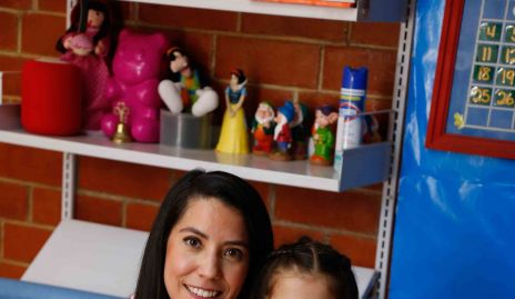  Gaby Carillo, Valeria Puga.