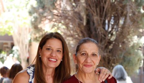  Paola Arévalo, Martha Alcalde y Catalina Enríquez.