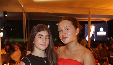  Majo González y Regi Tapia.