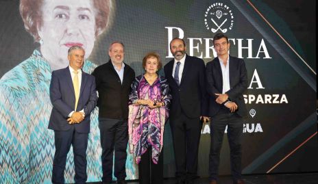  Jorge Gómez, Daniel Carreras, Bertha Alicia del Pozo, Ricardo Trujillo y Oscar Silos.