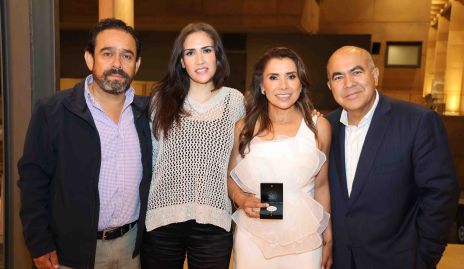  Juan Carlos Acosta, Paola Suarez, Coco Vargas e Isac Medina.
