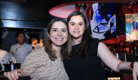  Daniela y Fernanda.