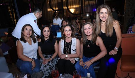  Mariza Valdés, Gloria Garcidueñas, Lorena Castro, Edui González y Marisol Ávila.