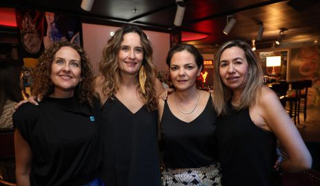  Guillermina Guerra, Cynthia Valle, Montse Lozano y Sofía Valle.