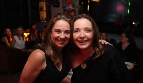  Rocío Alcalde y Brenda Saldaña.