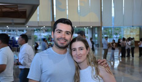  Rodrigo Pérez y Macarena Anaya.